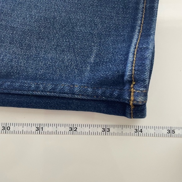 Hugo Boss Candiani jeans FINEST ITALIAN FABRIC
STRETCH - Picture 5 of 6